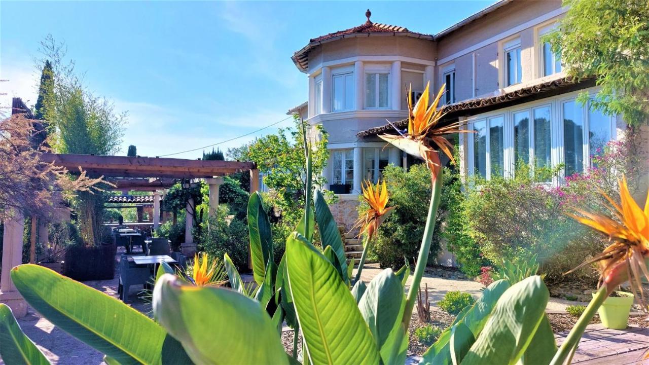Hotel Les Jardins De Bormes, Sauna & Jacuzzi Экстерьер фото